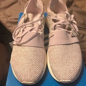 Adidas Tubular virals in ice pink